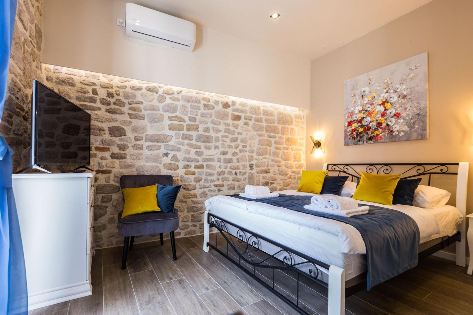 Angie Central Rooms Zadar Bilik gambar